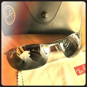 Raybans polarized